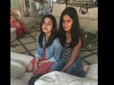 Katrina Kaif Trying To Avoid Awkwardness? Praises Alia Bhatt Amid Affair Rumours With Ranbir Kapoor