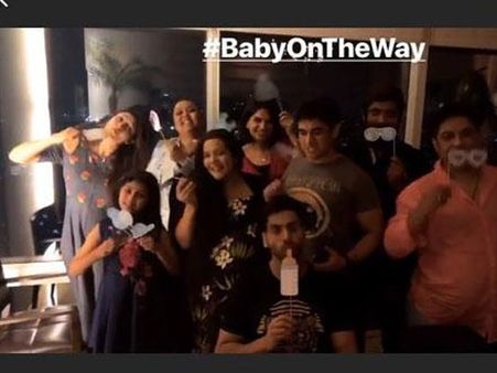 Yeh Hai Mohabbatein’s Divyanka Tripathi Sends Her Fans Into A Tizzy With ‘Baby On The Way’ Post!