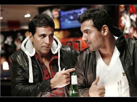 Fight Brewing Between John Abraham & Akshay Kumar? The Truth Is Finally Out!