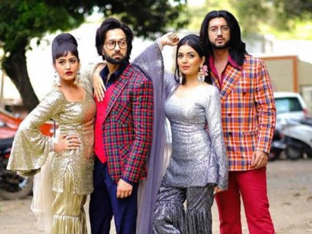 Ishqbaaz Spoiler: Oberois Gear Up For Retro Party, New Entry To Create Havoc During The Party!