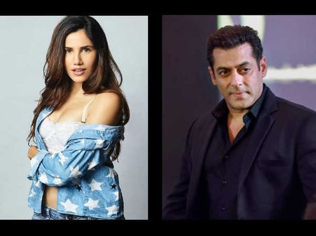 EXCLUSIVE! I Have Always Found Salman Khan Very Fascinating: Sonnalli Seygall