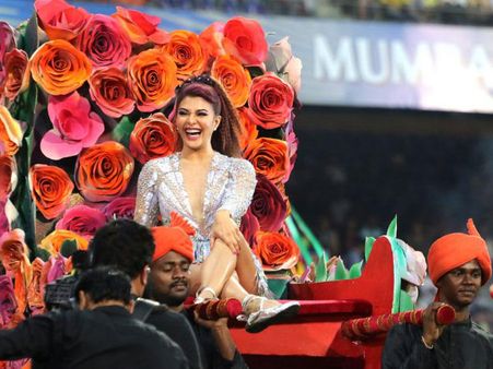 Good News For Jacqueline Fernandez's Fans; She's All Set To Perform At The IPL Closing Ceremony