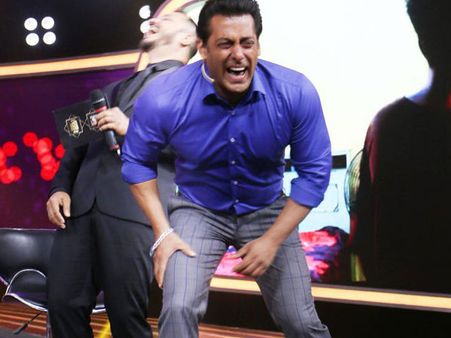 Salman Khan Takes A Major Dig At Trollers For Trolling Race 3 Trailer & 'Selfish' Song Penned By Him