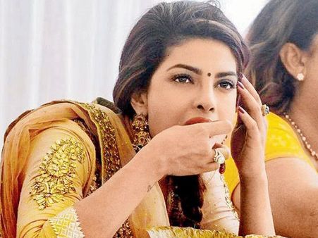 Priyanka Chopra Can EAT ANYTHING & Still Not Gain Weight: Rakesh Roshan