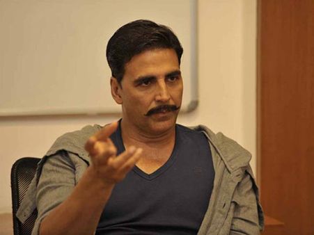 A First For Akshay Kumar! Superstar To Play Warrior King Prithviraj Chauhan In Yash Raj Film's Next?