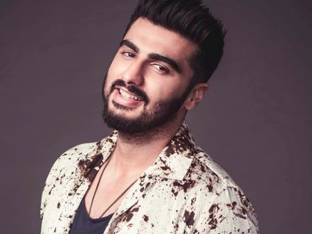 Arjun Kapoor Is All Praises For Janhvi Kapoor After Watching The Dhadak Trailer!