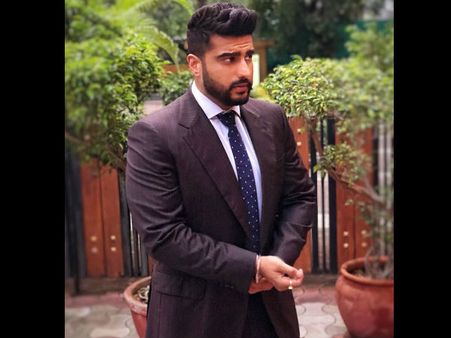 Arjun Kapoor Opens Up About His Marriage Plans After His Grandma Threatens Him To Get Hitched Soon!