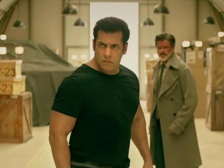 Race 3 Monday (4 Days) Box Office Collection: Salman Khan’s Film Unaffected, Stands Tall As A Rock!