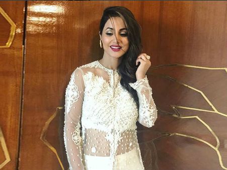 Hina Khan Targeted Again For Her Outfit At Baba Siddique’s Iftaar Party!