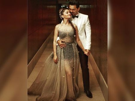 Rubina Dilaik & Abhinav Shukla Look Like A Dream Couple At Their Mumbai Wedding Reception! (PICS)