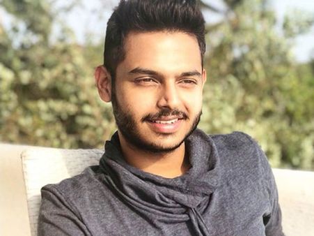 Comedian Siddharth Sagar’s Mother Refutes His Allegations; Says He Is A Compulsive Liar!