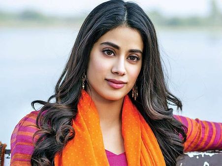 Janhvi Kapoor: I Was Obsessed With SRK's Om Shanti Om; Would Enact Every Scene From The Film