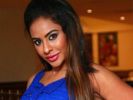 Sri Reddy About The 'Blackmail' Allegations: I Feel Like Committing Suicide