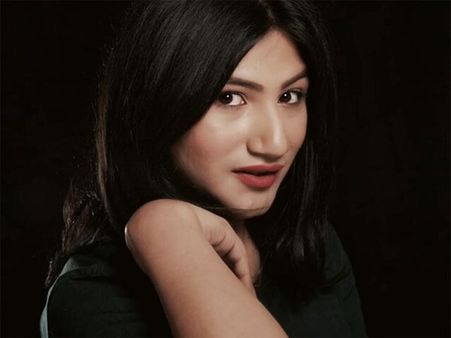Mahika Sharma's Mother Is Upset With Her Boldness In The Movie & Didn't Let Her Stay At Home!