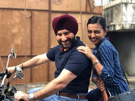 Sacred Games Actors Radhika Apte And Saif Ali Khan Go On A Bike Ride!
