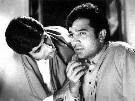 Rajesh Khanna's 6th Death Anniversary: Revisiting Anand- One Of His Most Iconic Films!