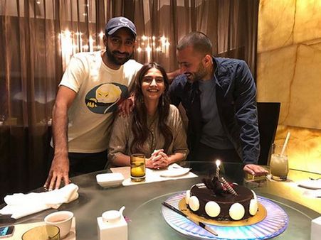 Anand Ahuja's Birthday Celebrations: Sonam Kapoor Shares Pics Of Her Special Surprise For Him!