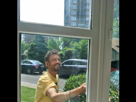 Irrfan Khan Battles High-Grade Cancer With A Smile; Posts A Happy Photo Celebrating Life!