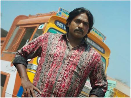 Junga Review: Despite The Flaws, This Vijay Sethupathi Starrer Is An Afresh Entertainer!
