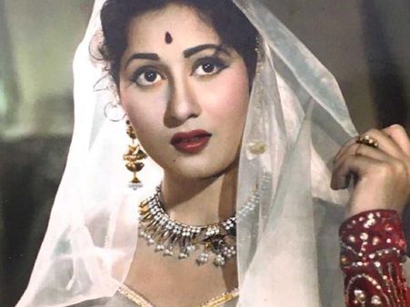 After Sanjay Dutt's Biopic, Madhubala's Life To Be Showcased On The Silver Screen!