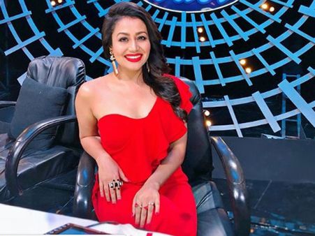 Indian Idol 10 Judge Neha Kakkar Trolled For Crying; Shares The Memes & Hits Back At Haters!