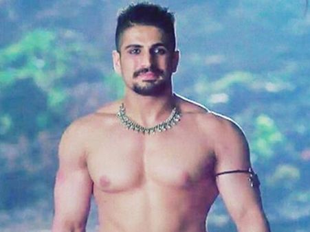 Happy B'day, Rajat Tokas! His Journey From Young Prithviraj Chauhan To A Serpent In Naagin 3!