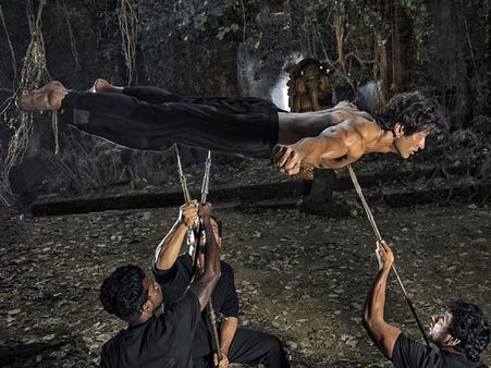Vidyut Jammwal's Proud Moment; Finds Place Among The Top 6 Martial Artists In The World!