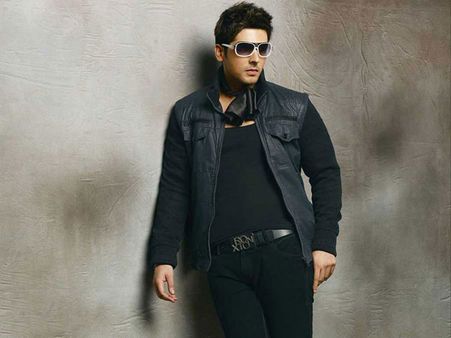 Happy Birthday Zayed Khan! The Actor Who Never Feared From Making Brave Confessions