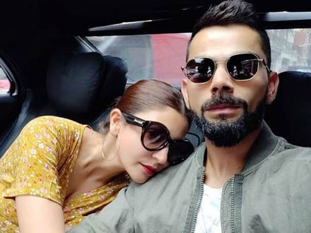 Virat Kohli Blows A Kiss To Anushka Sharma After Hitting A Century! Watch Video