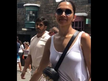 Deepika Padukone & Ranveer Singh Walk Hand-in-hand, On A Secret Vacation! Watch Videos