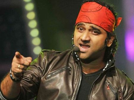 Devi Sri Prasad Birthday Special: These 5 Popular Numbers Prove That He Is An Absolute 'Rockstar'