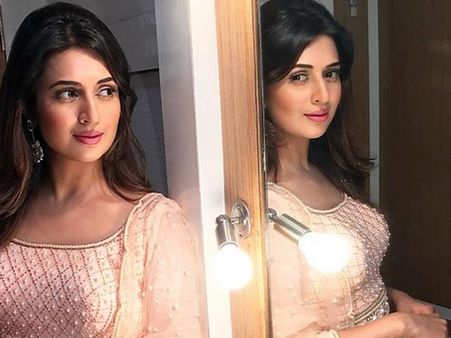 Divyanka Tripathi To Play A Chef In Ekta Kapoor’s Web Series!
