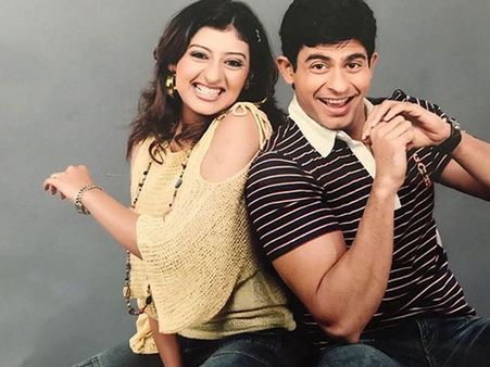 Kumkum - Ek Pyara Sa Bandhan Completes 16 Years; Juhi Parmar Aka Kumkum Gets Nostalgic!