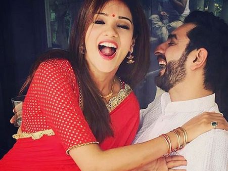 Megha Gupta’s Quirky Wedding Anniversary Wish For Her Husband Siddhanth Karnick Is A Must Read!