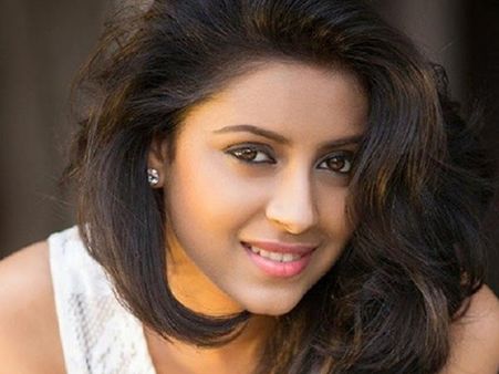 Pratyusha Banerjee Birth Anniversary: From Balika Vadhu To Bigg Boss, The Small Town Girl's Journey