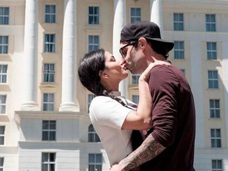 Sunny Leone's Key To Good Chemistry In A Relationship Will Help You Keep It Sparkling!