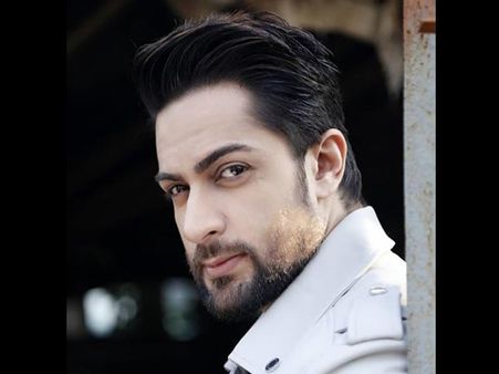Exclusive Interview! Shaleen Bhanot Says He Would Love To Work With Jennifer Winget & Karan Patel!