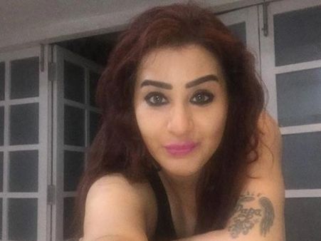 After Hina Khan, Shilpa Shinde Gets Trolled; Haters Post Nasty Comments On Her Picture!