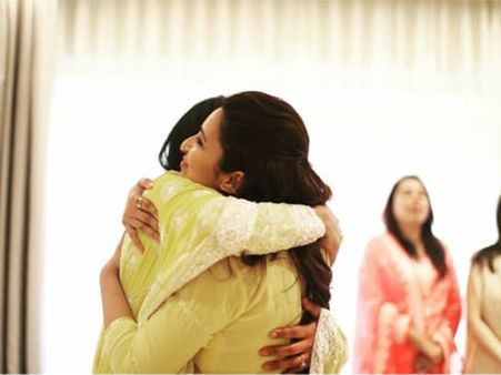 Parineeti Chopra's Emotional Post For Priyanka Chopra & Nick Jonas