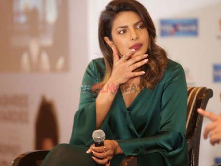 Priyanka Chopra To Regret Walking Out Of Bharat; Her Hollywood Film Gets Delayed