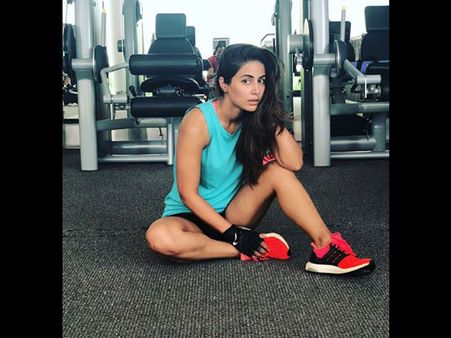 Hina Khan Workout Tips: Says The Hotter You Dress, The Better You Feel!