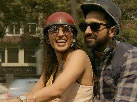 AndhaDhun Song 'Aap Se Milkar': Ayushmann Khurrana-Radhika Apte's Chemistry Looks Intriguing