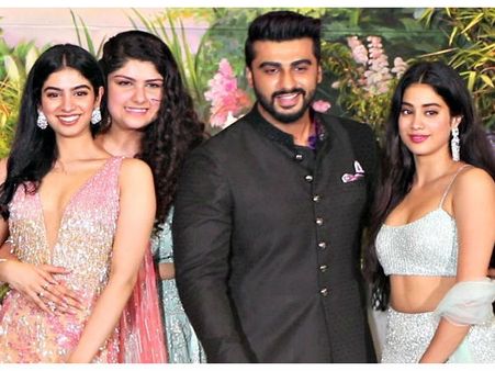 Janhvi Kapoor Has Tremendous Potential & Is Here To Stay In Bollywood: Arjun Kapoor