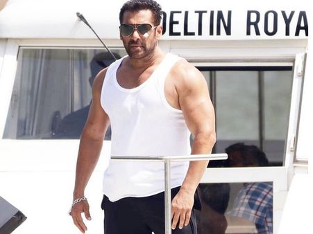 Salman Khan On Controversies: When People Tell My Parents 'Salman Did This And That', It Troubles Me