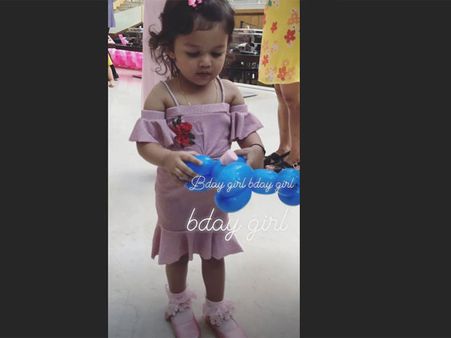 Bade Acche Lagte Hai’s Chahatt Khanna Organizes A Pink-Themed Party For Daughter’s Second Birthday!