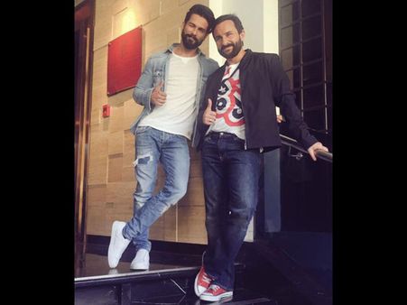 Shahid Kapoor Throws A Challenge At Saif Ali Khan, We Wonder What Kareena Has To Say!