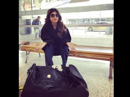 Shilpa Shetty Faces Racism At Sydney Airport; Blasts Airlines Saying, 'We're Not Pushovers'!