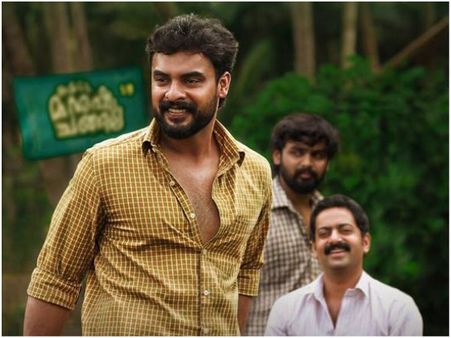 Theevandi Twitter Review: Here's What The Audiences Have To Say About The Tovino Thomas Starrer!