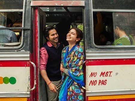 Sui Dhaaga Movie Review: Live Audience Update On The Varun Dhawan & Anushka Sharma Starrer