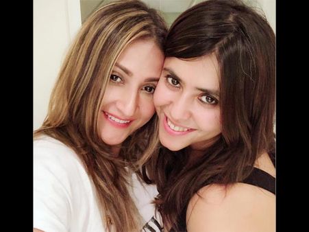 KZK 2: Ekta Kapoor Called Urvashi Dholakia 'Sex Symbol Of India'; Hina Khan Is The New Komolika!